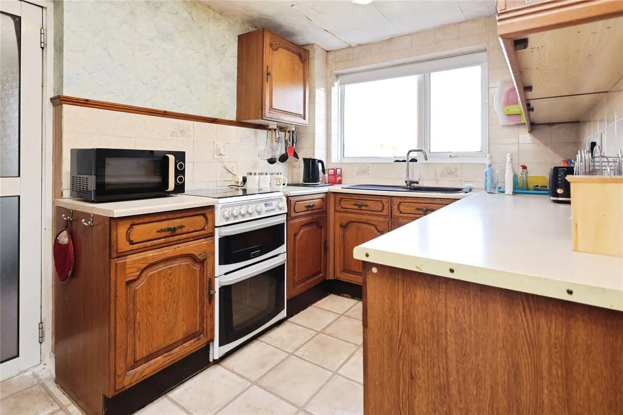 Bell Close, Birmingham, B36, photo 6