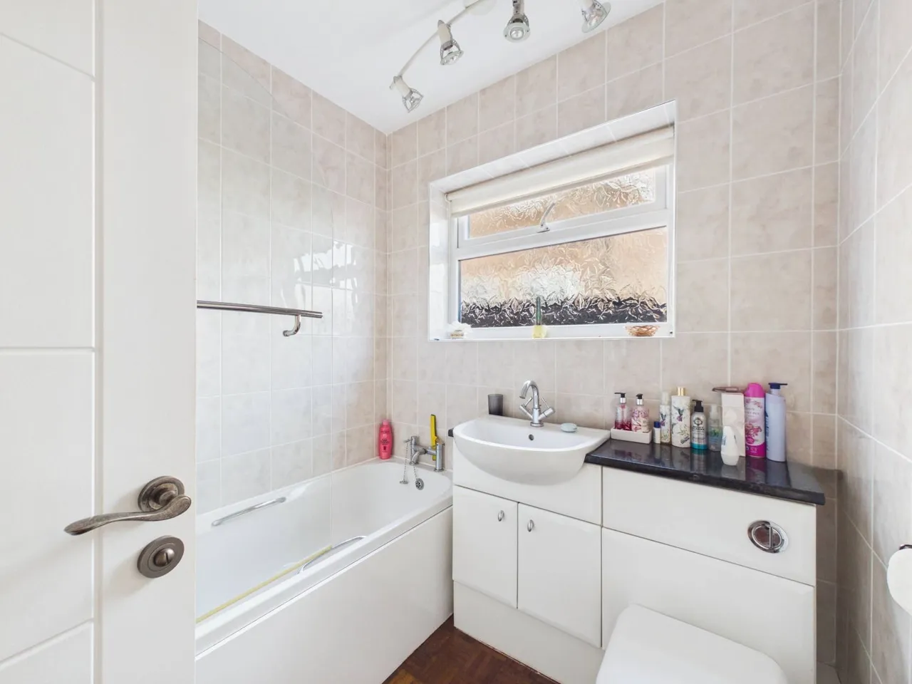Ashwood Drive, Gildersome, LS27, photo 12