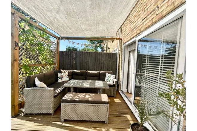 Mayfield Crescent, Huntingdon, photo 6