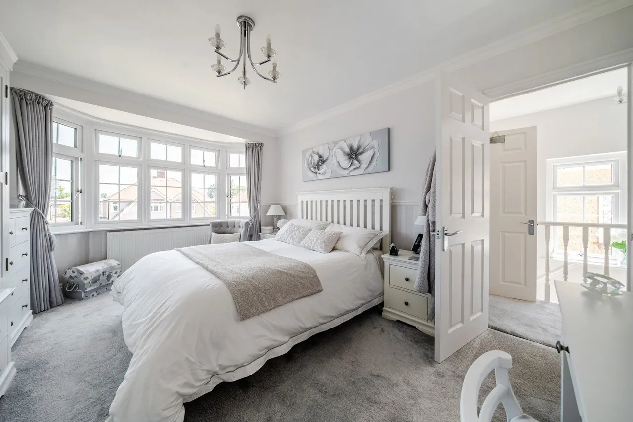Highcombe Close, SE9, photo 7