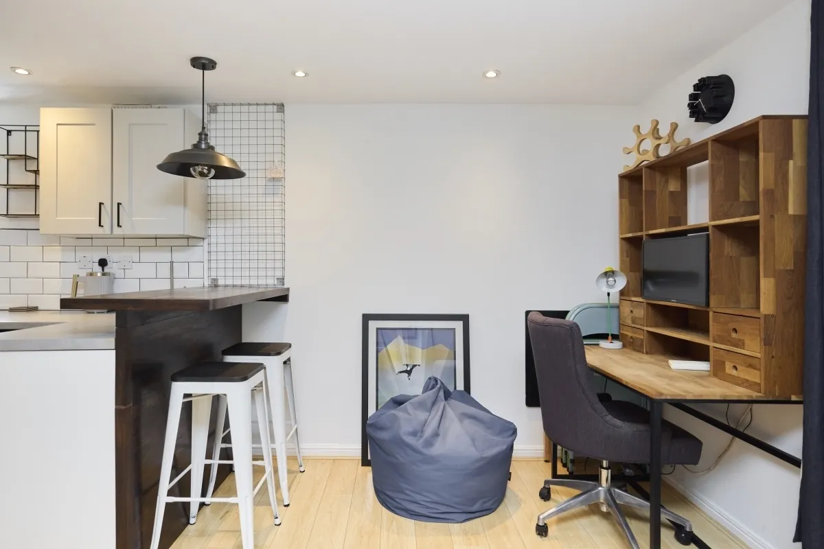 Mapeshill Place London NW2, photo 6