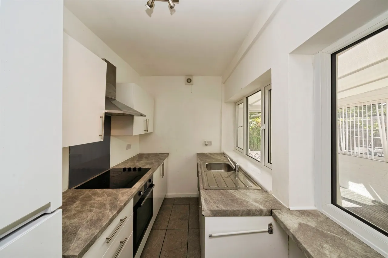 Woodlands Road, Irby, Wirral, photo 7