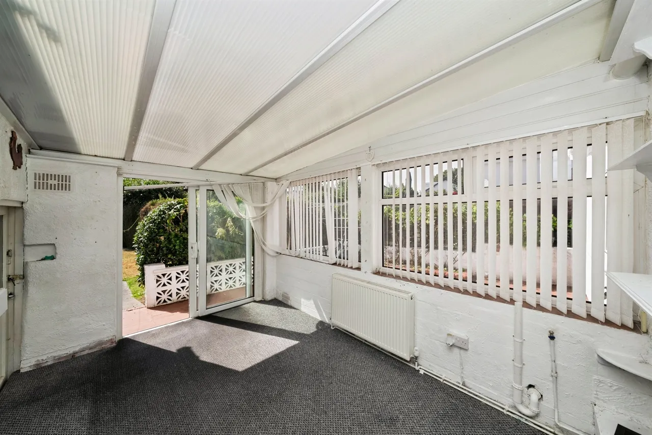 Woodlands Road, Irby, Wirral, photo 8