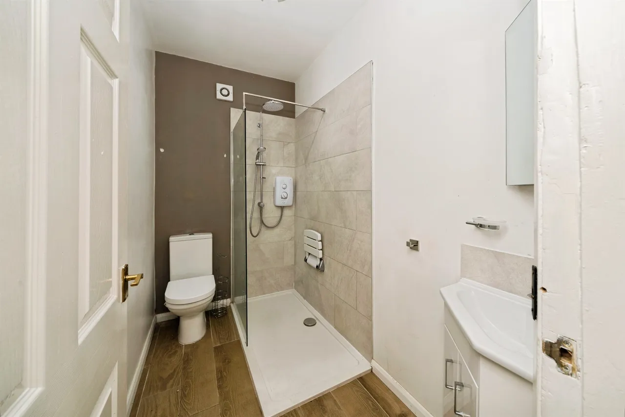 Woodlands Road, Irby, Wirral, photo 12