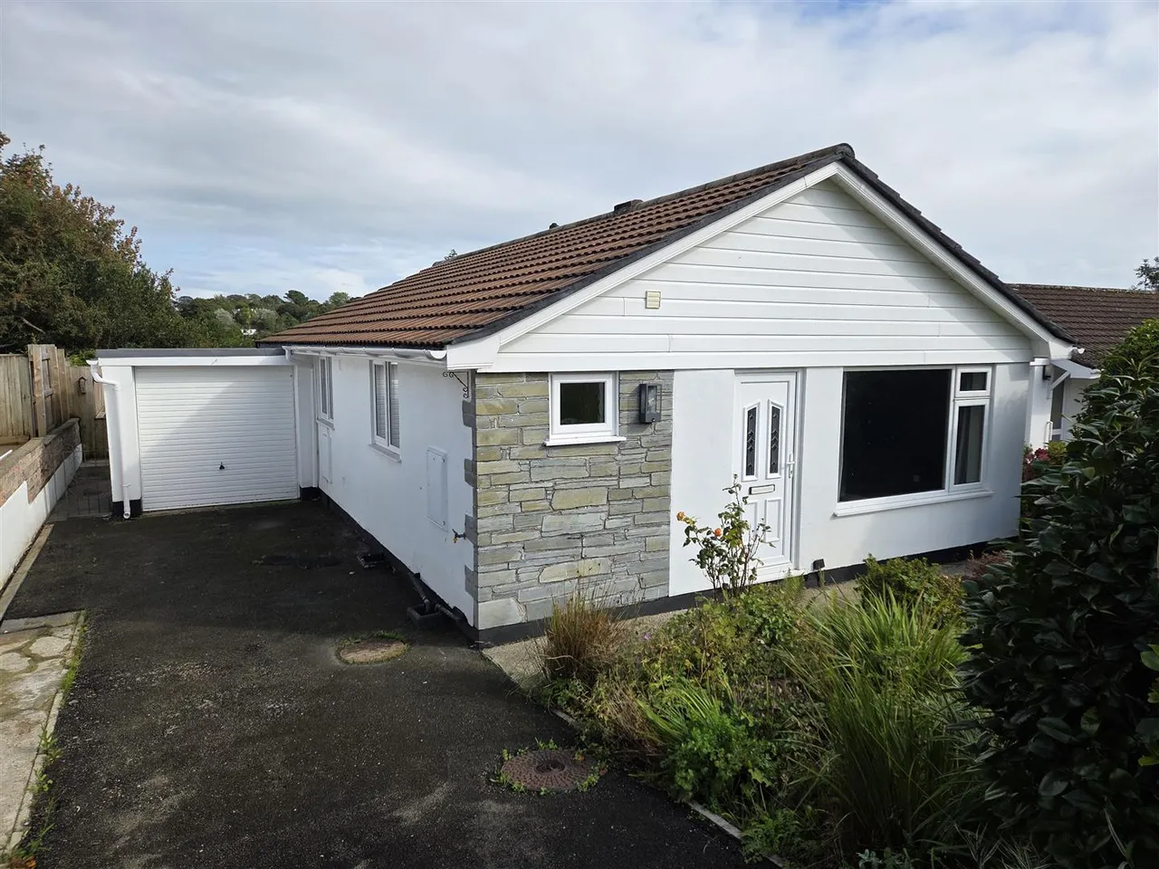 3 bed house to rent, Daubuz Close, Truro