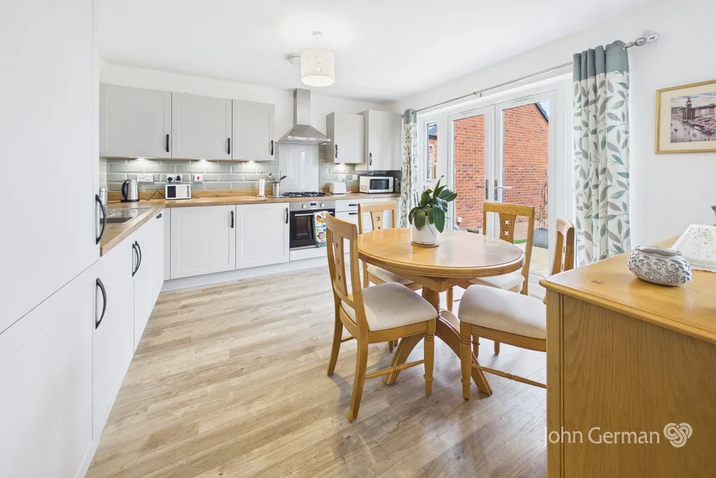 Baxter Road, Uttoxeter, photo 4
