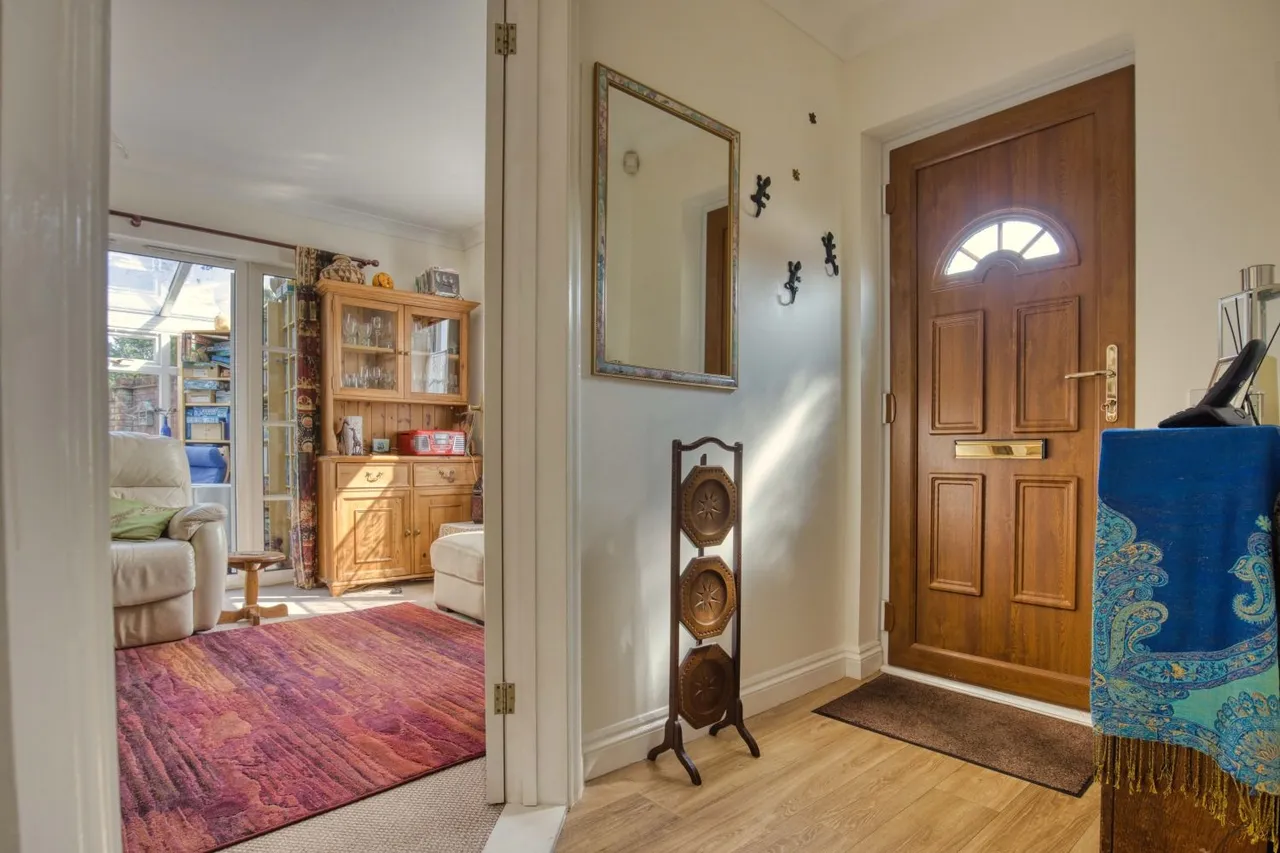 Graham Way, Cotford St. Luke, TA4, photo 13