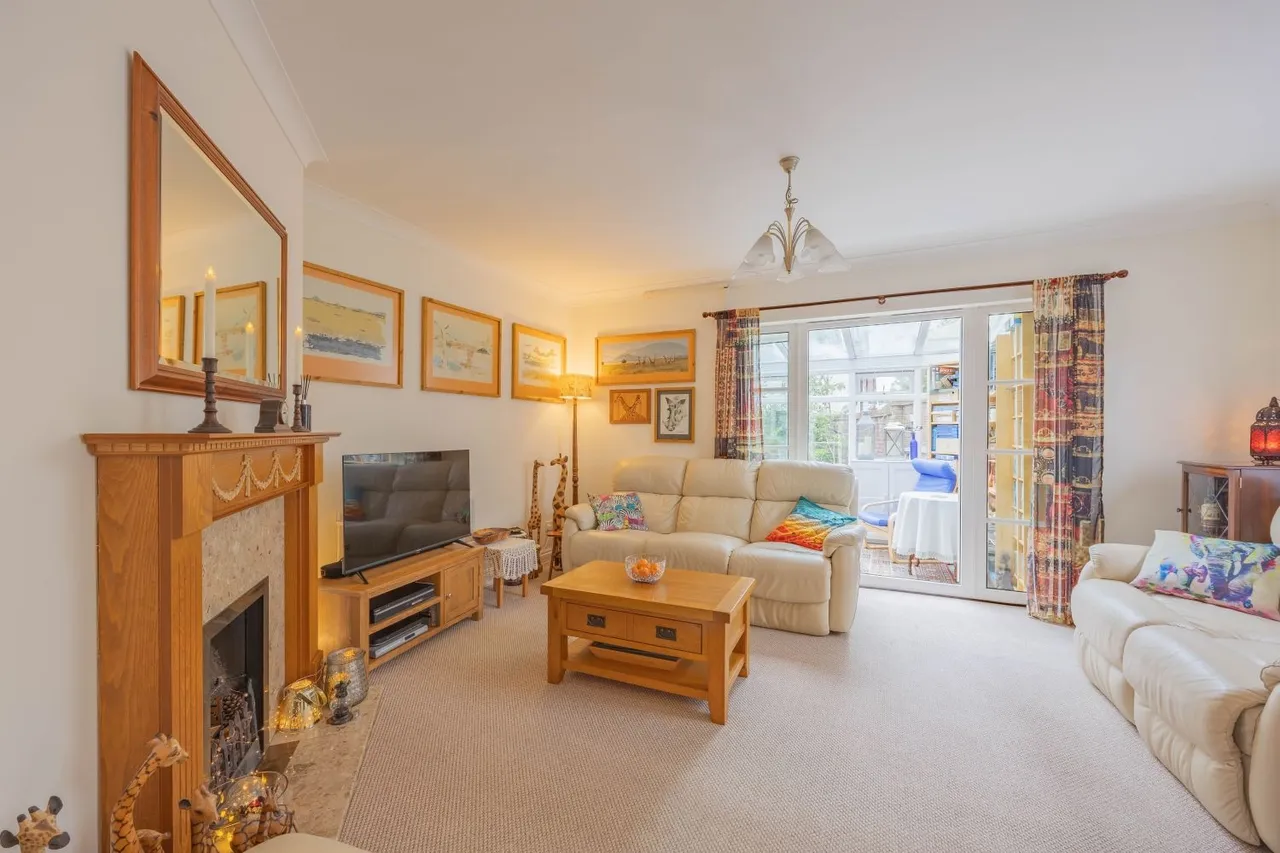 Graham Way, Cotford St. Luke, TA4, photo 5