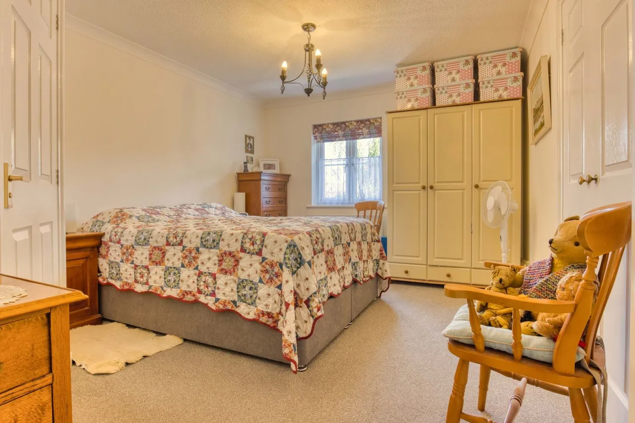 Graham Way, Cotford St. Luke, TA4, photo 7