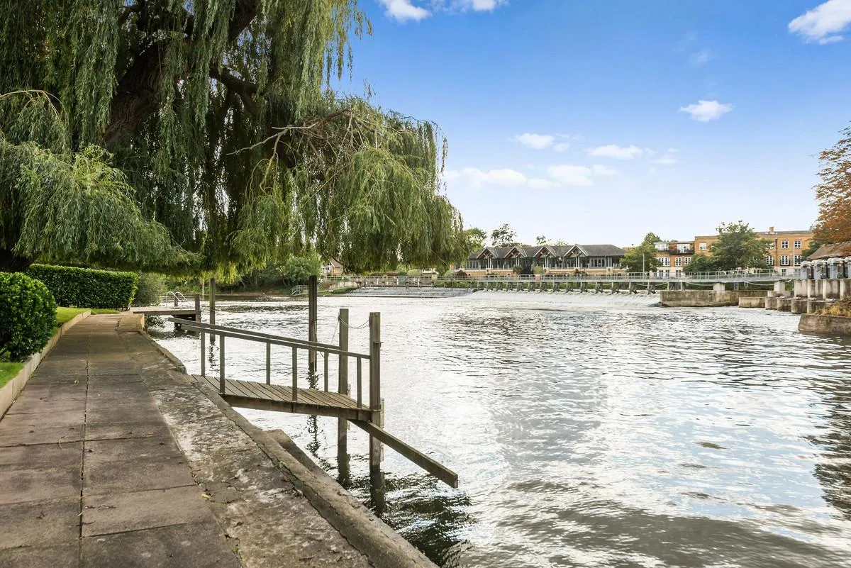 Hampton Court Road, East Molesey, KT8, photo 36
