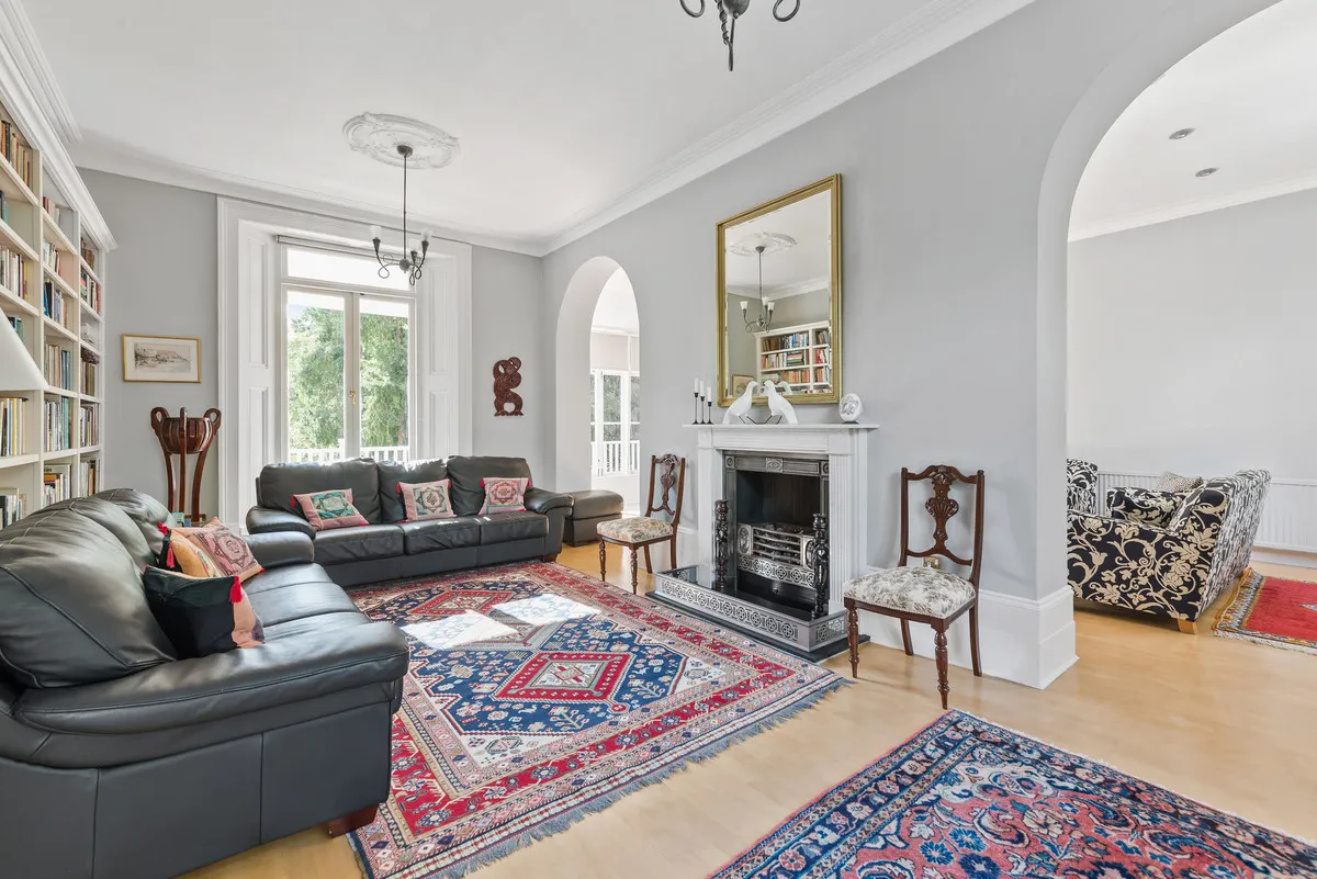 Hampton Court Road, East Molesey, KT8, photo 3