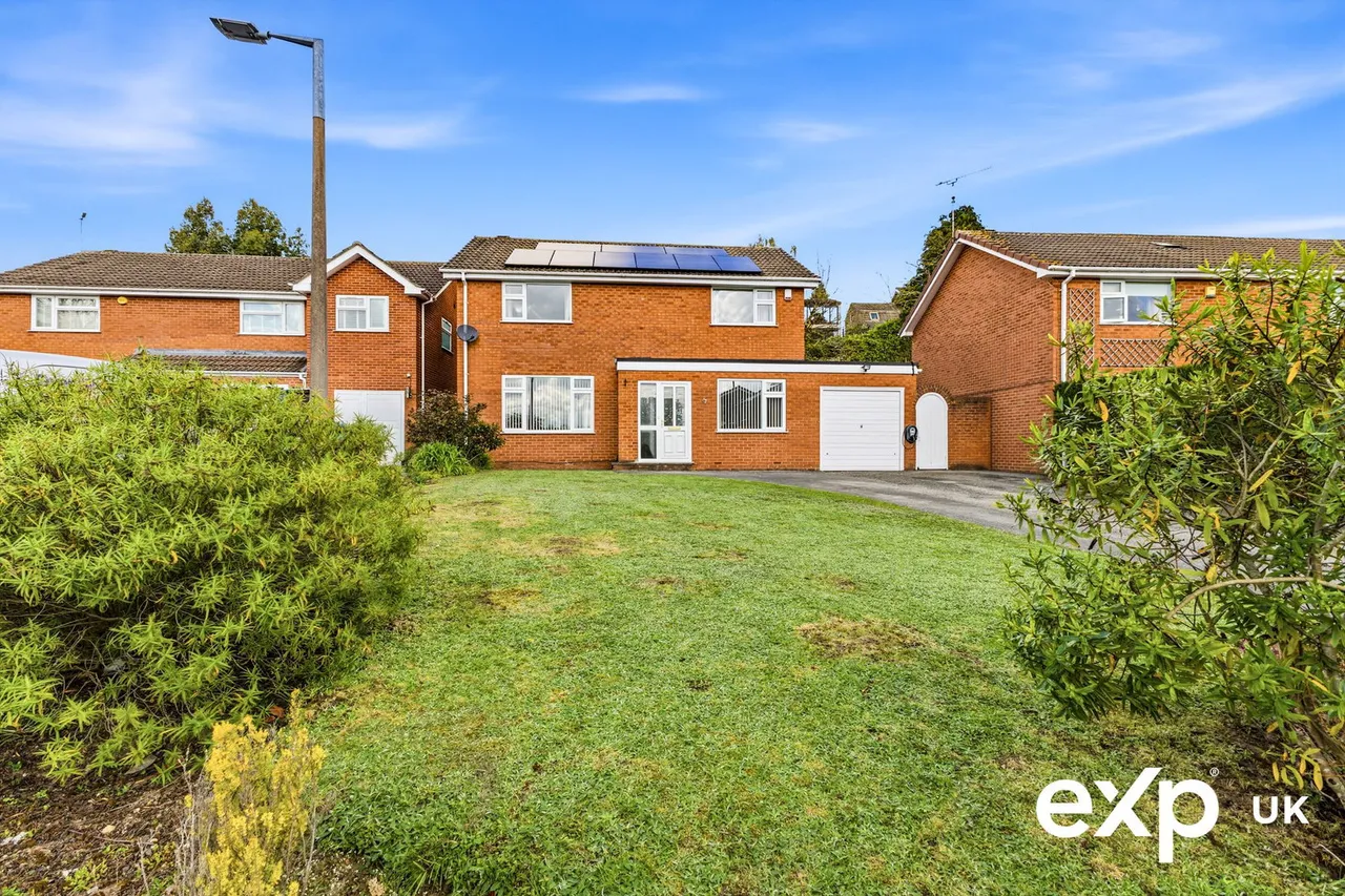 4 bed house for sale, Quarry Road, Ravenshead