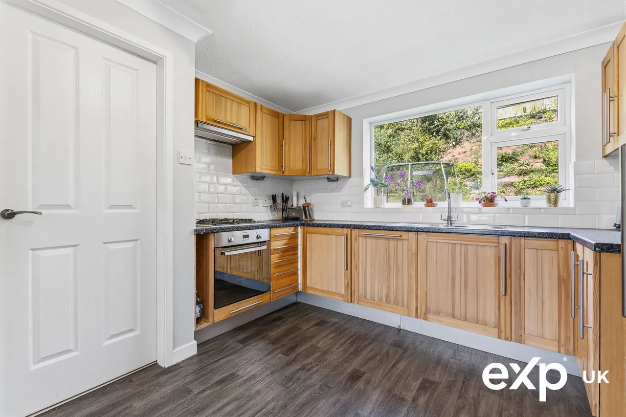 Quarry Road, Ravenshead, photo 12