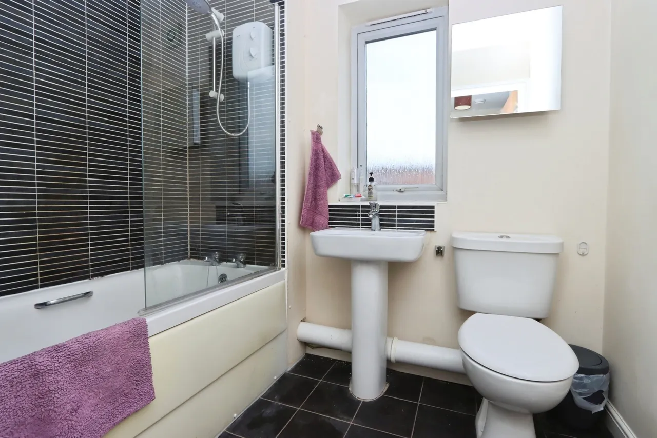 Edmund Court, Sheffield, S2, photo 9