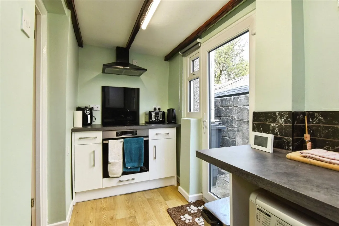 Gwilym Road, Cwmllynfell, SA9, photo 4