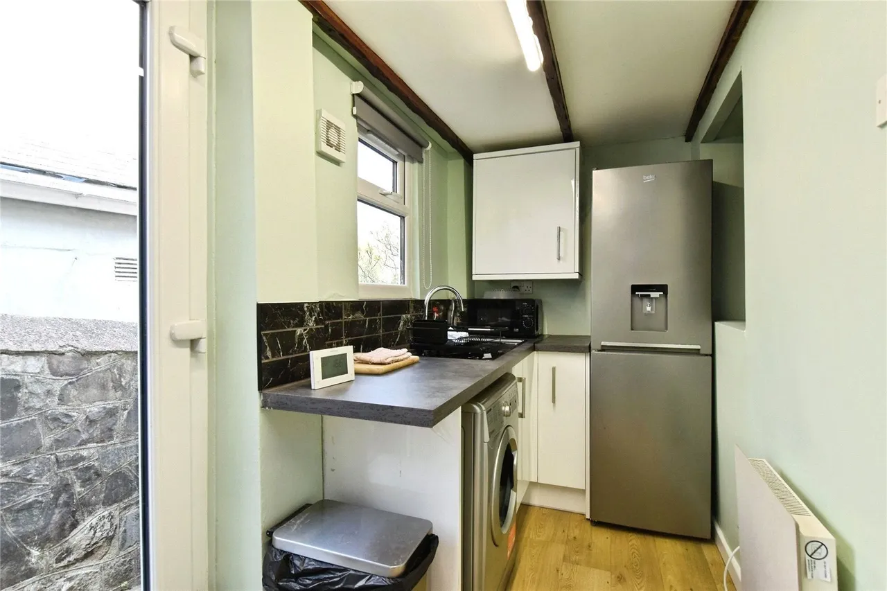 Gwilym Road, Cwmllynfell, SA9, photo 3
