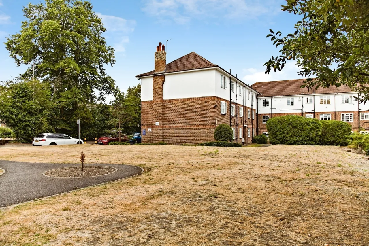 Addiscombe Road, Croydon, CR0, photo 12