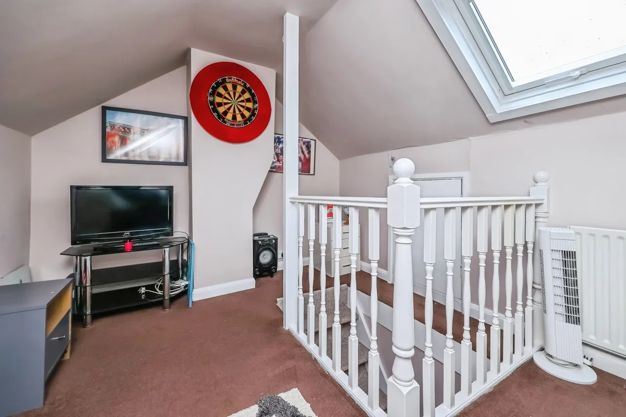 Scafell Way, Clifton, Nottingham, NG11, photo 18
