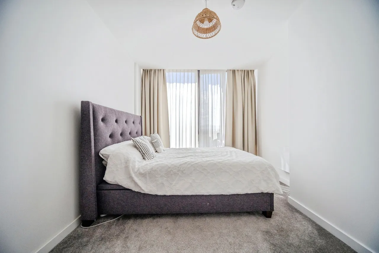 Buckingham Road, Bletchley, Milton Keynes, Buckinghamshire, MK3, photo 11