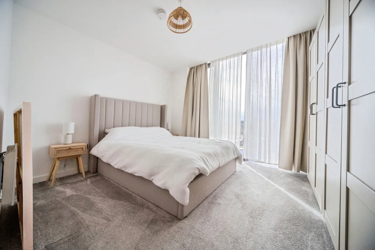 Buckingham Road, Bletchley, Milton Keynes, Buckinghamshire, MK3, photo 8