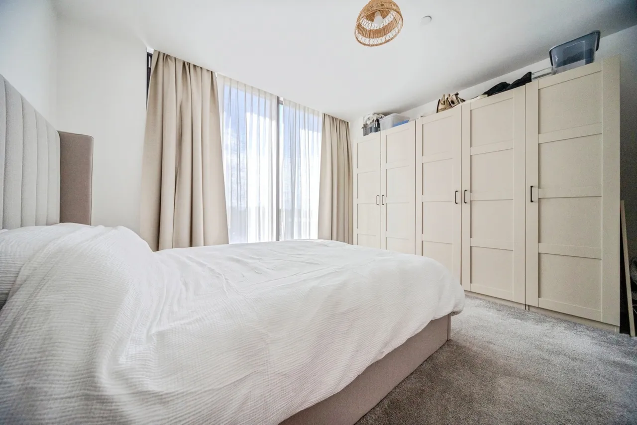 Buckingham Road, Bletchley, Milton Keynes, Buckinghamshire, MK3, photo 10