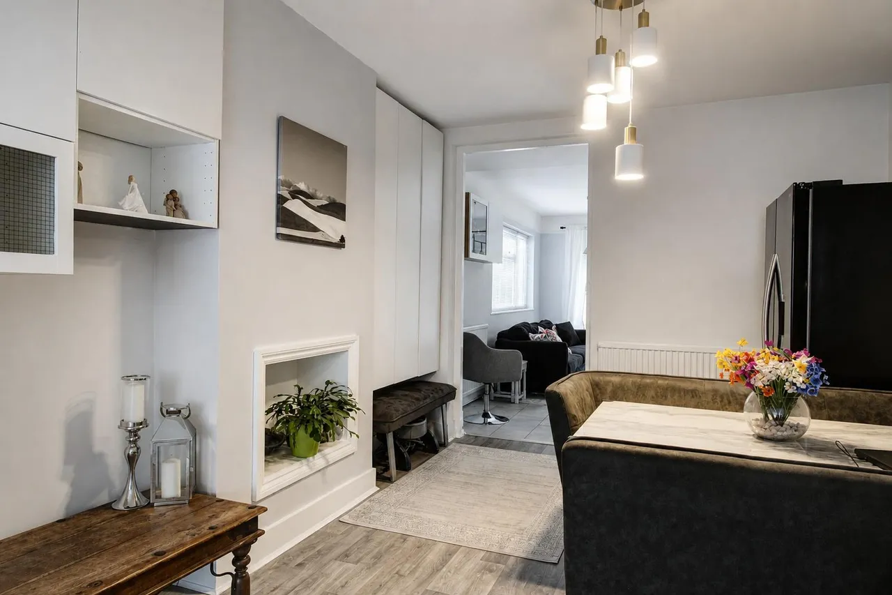 Smithy Lane, Tadworth, KT20, photo 6