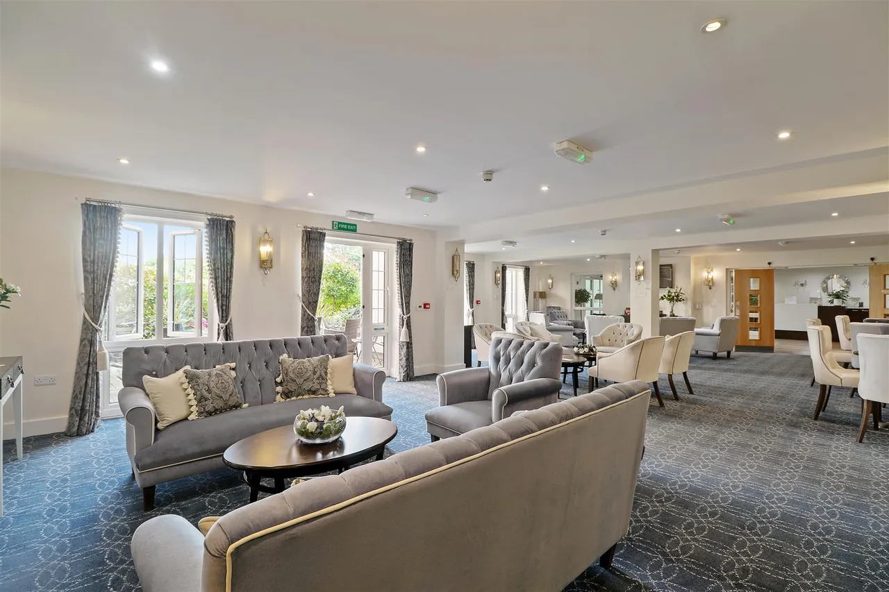 St. Lukes Road, Maidenhead, SL6, photo 10