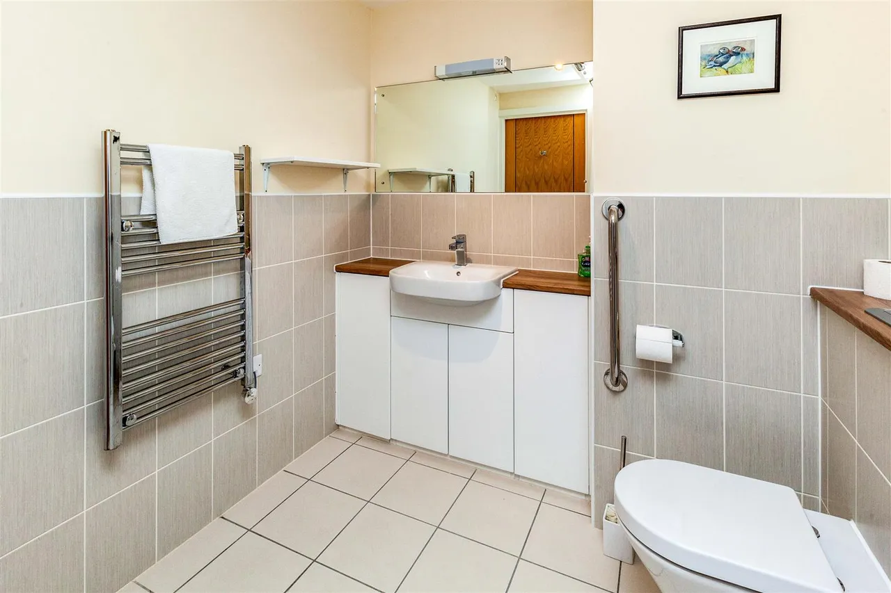 St. Lukes Road, Maidenhead, SL6, photo 6