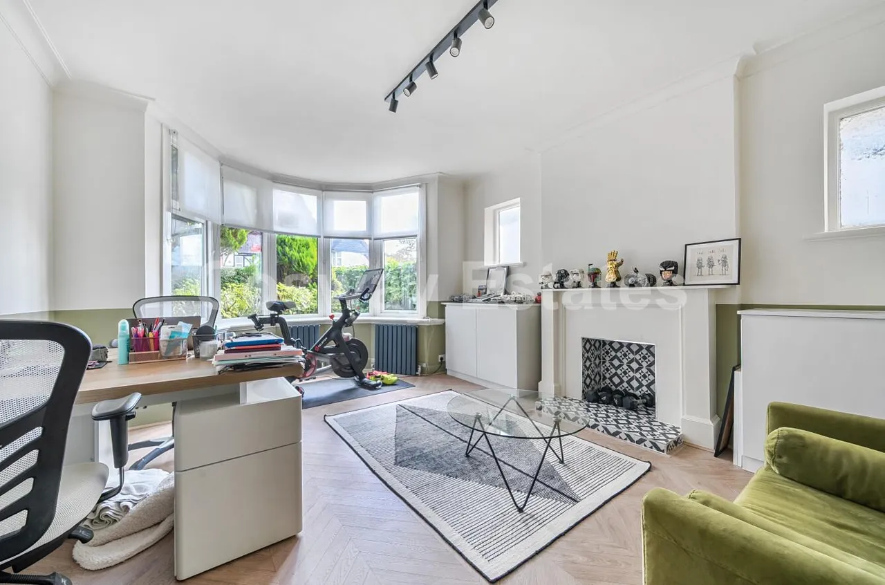 Hillside Grove, Mill Hill, NW7, London, photo 7