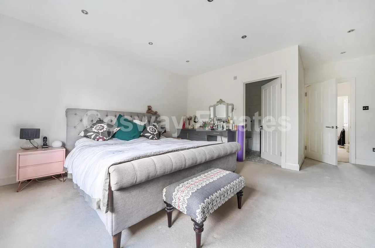 Hillside Grove, Mill Hill, NW7, London, photo 12