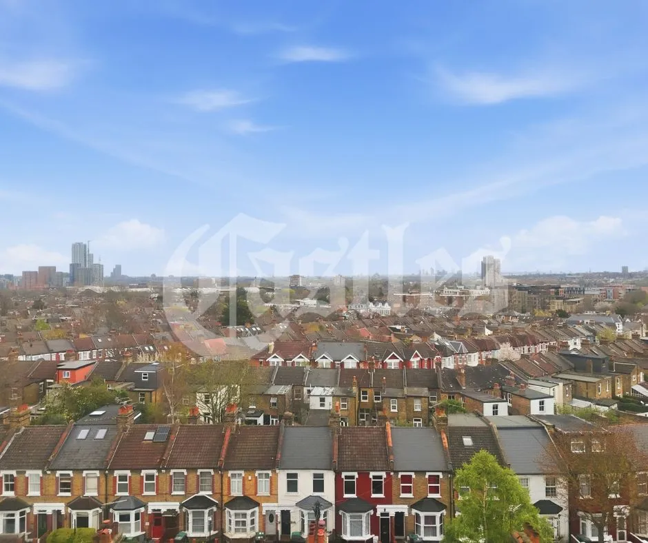 Clonmell Road, London, N17, photo 25