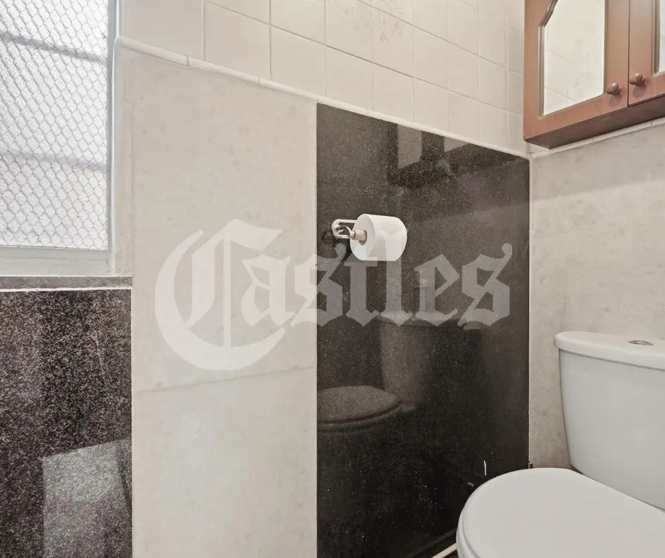 Clonmell Road, London, N17, photo 20