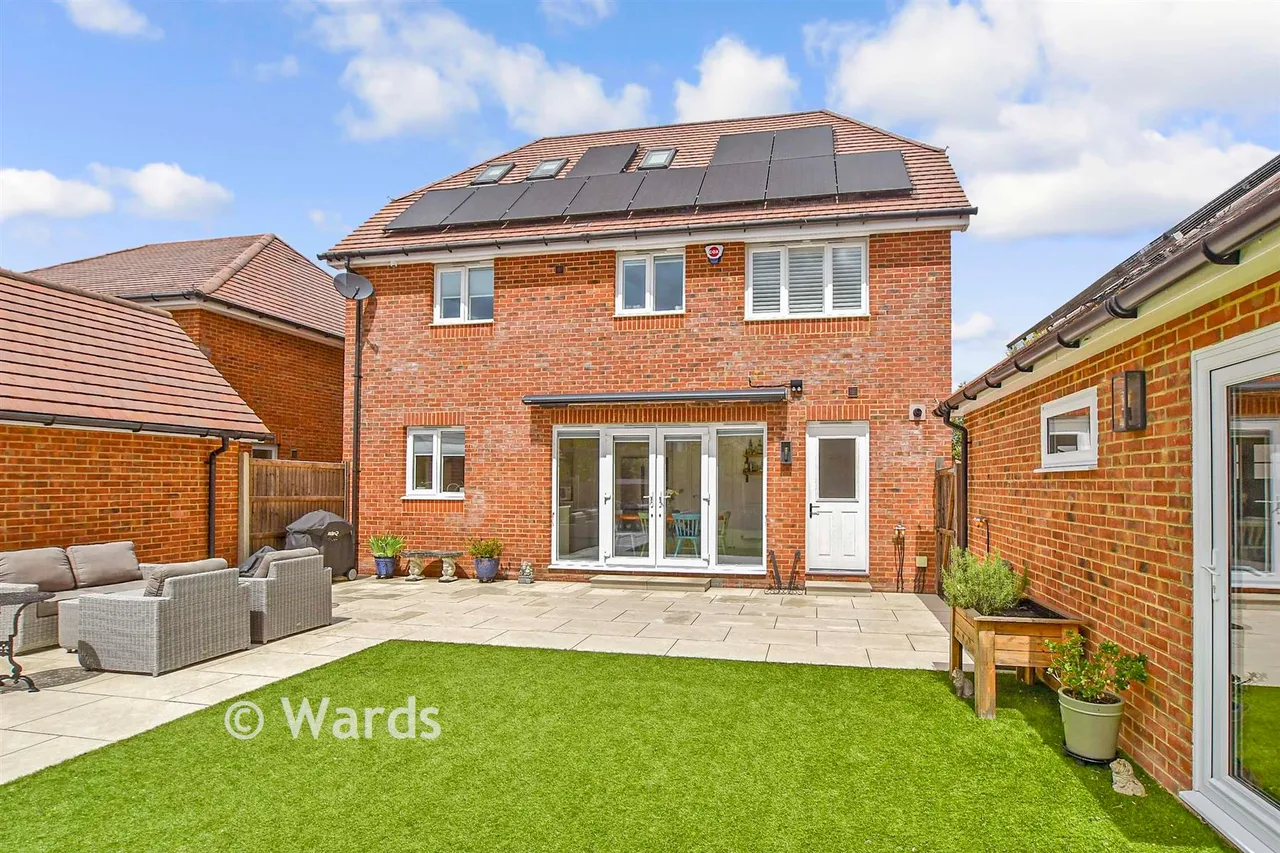 Admiral Way, Marden, TN12, photo 16