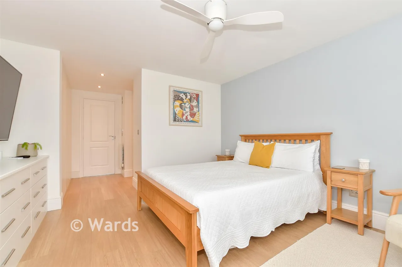 Admiral Way, Marden, TN12, photo 8