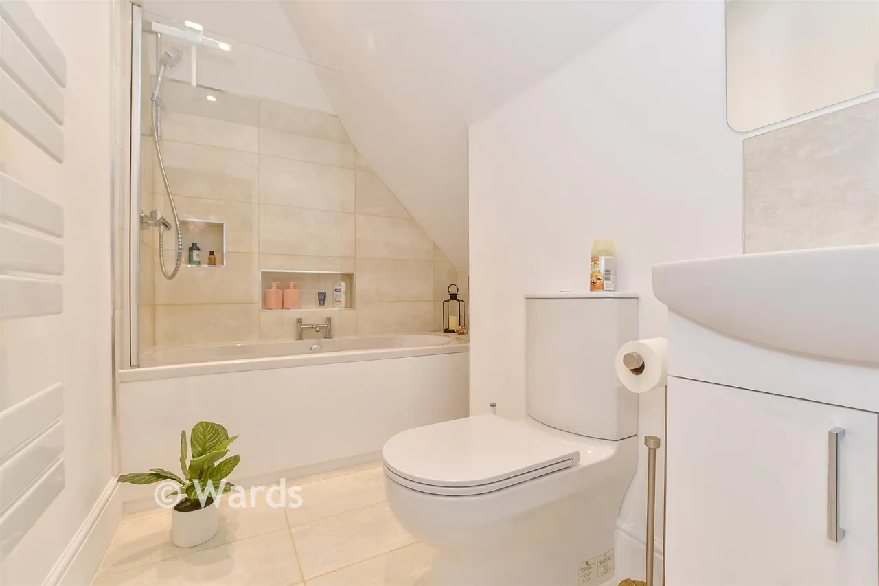 Admiral Way, Marden, TN12, photo 15