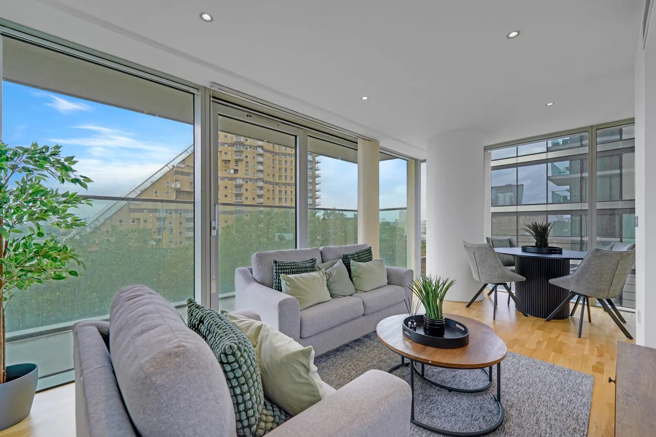 1 bed flat to rent, Marsh Wall, Canary Wharf, E14