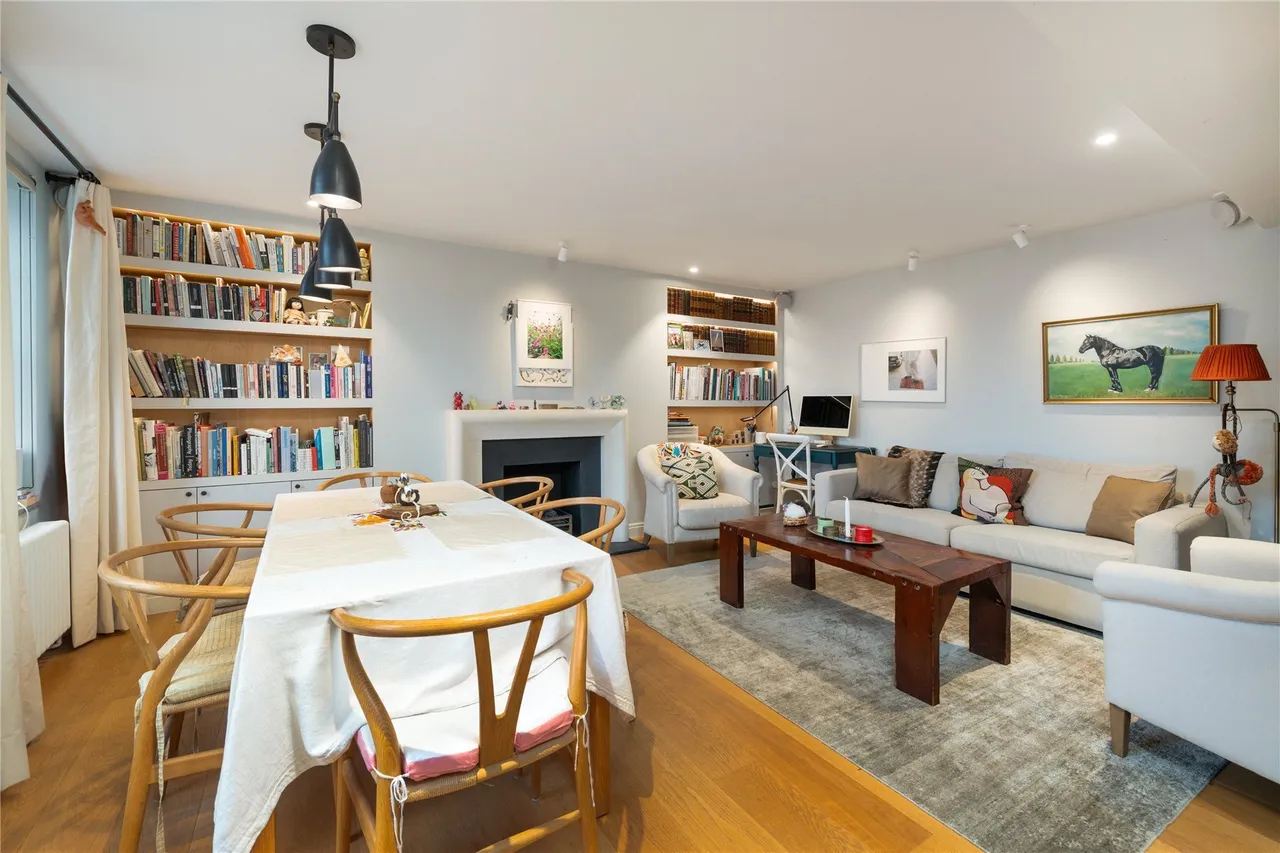 Crown Lodge, 12 Elystan Street, Chelsea, London, SW3, photo 3