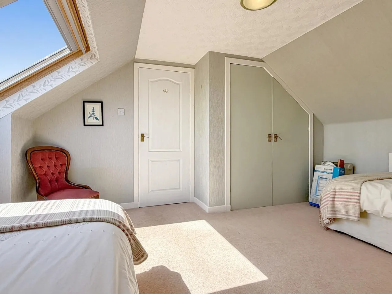 St. Catherines Place, Elgin, photo 29