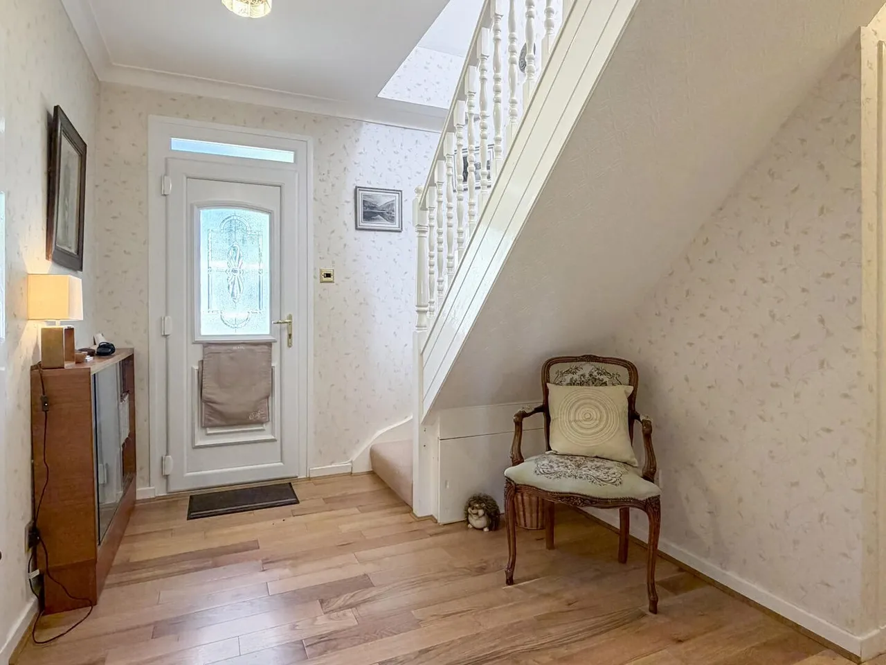 St. Catherines Place, Elgin, photo 3