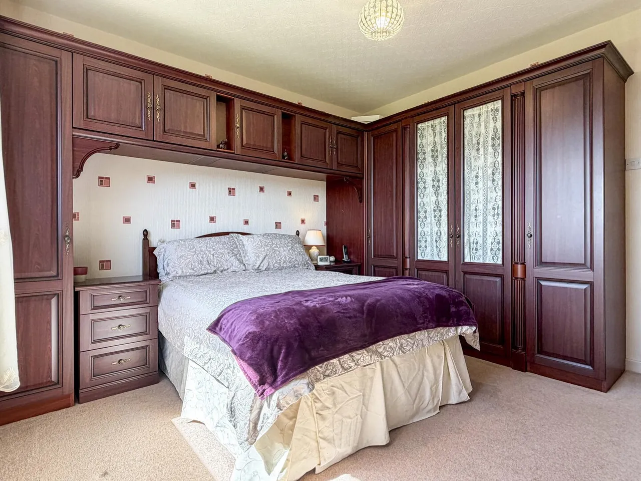 St. Catherines Place, Elgin, photo 17