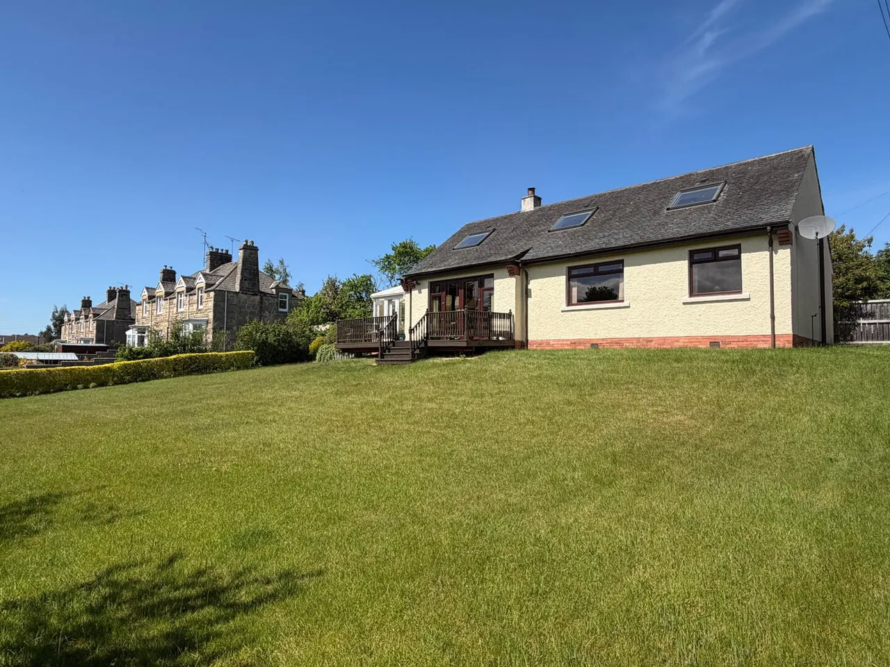 St. Catherines Place, Elgin, photo 33