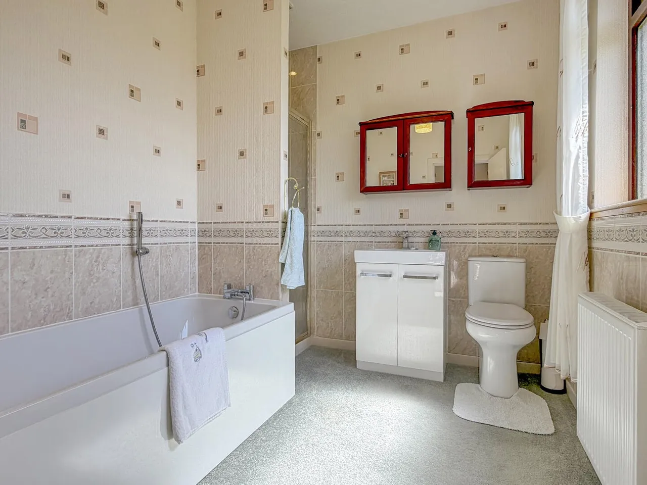 St. Catherines Place, Elgin, photo 18