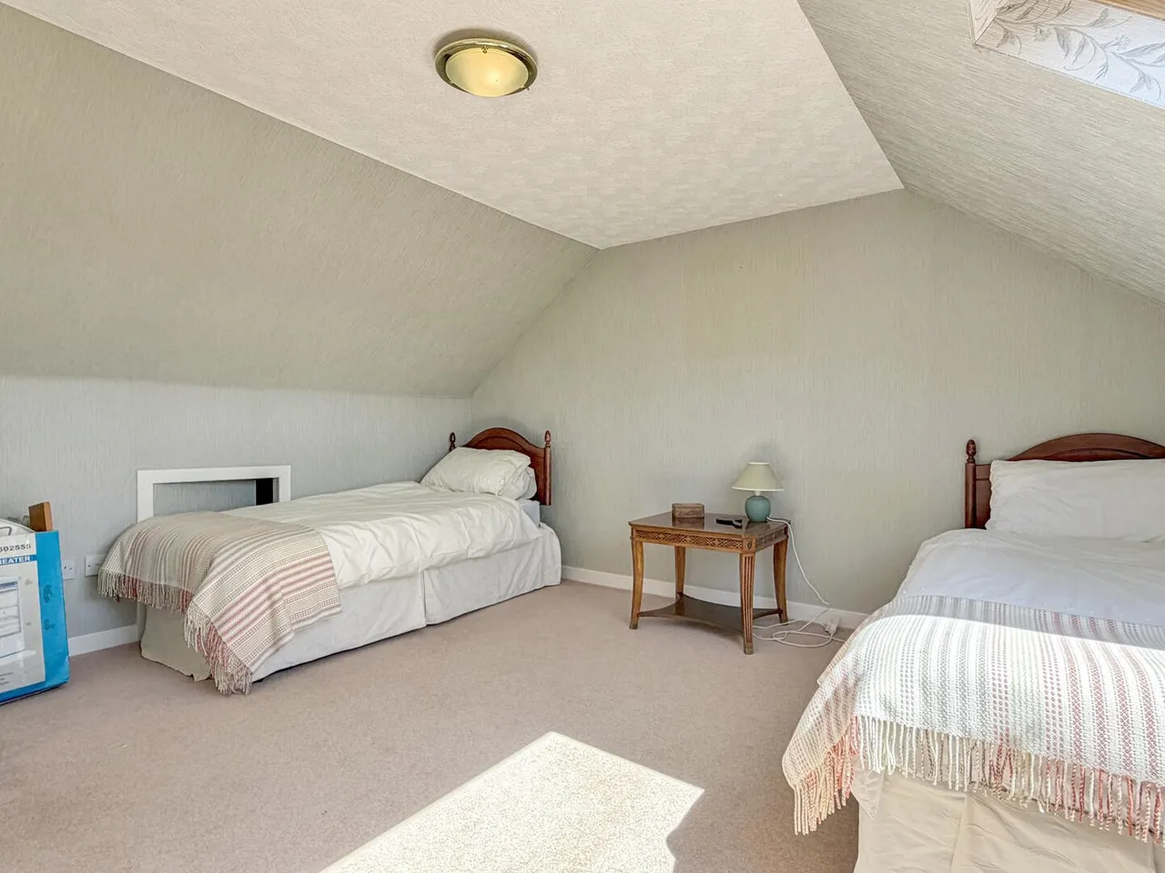 St. Catherines Place, Elgin, photo 28