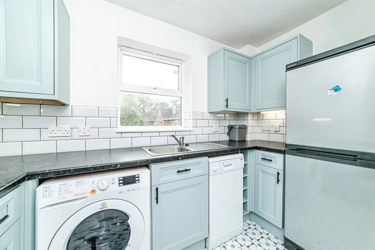 Norn Hill, Basingstoke, RG21, photo 10