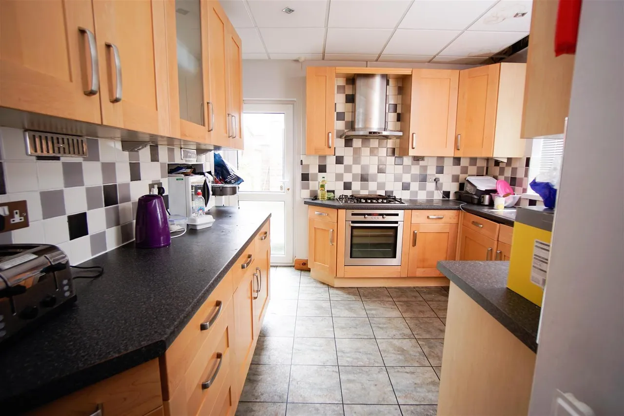 Welbeck Avenue, Mutley, photo 2