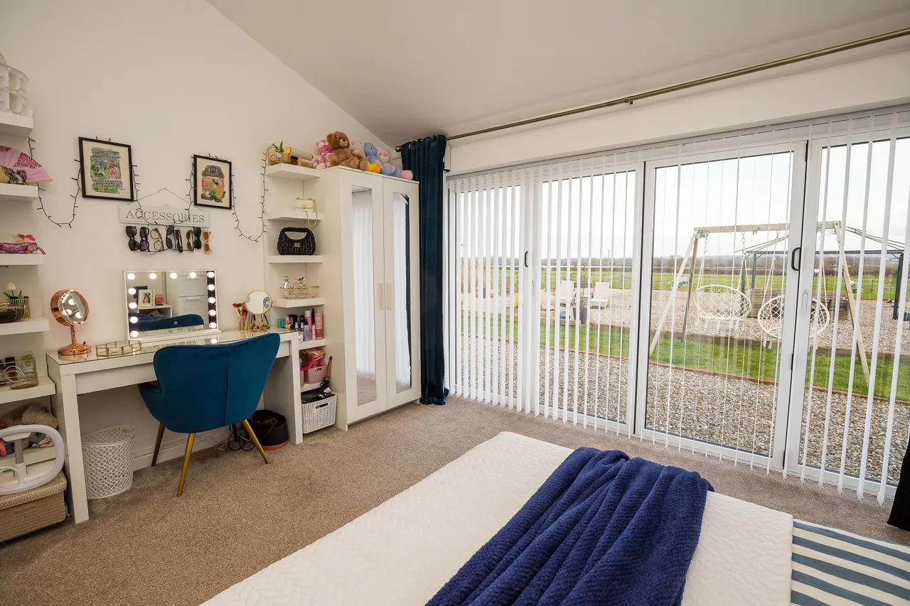 Lower Farm Road, Is-Y-coed, LL13, photo 22