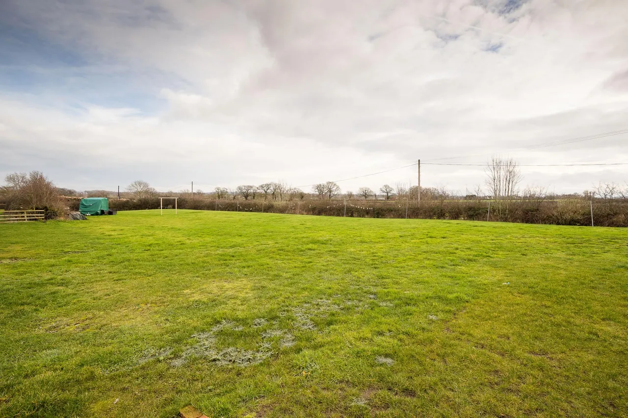 Lower Farm Road, Is-Y-coed, LL13, photo 35