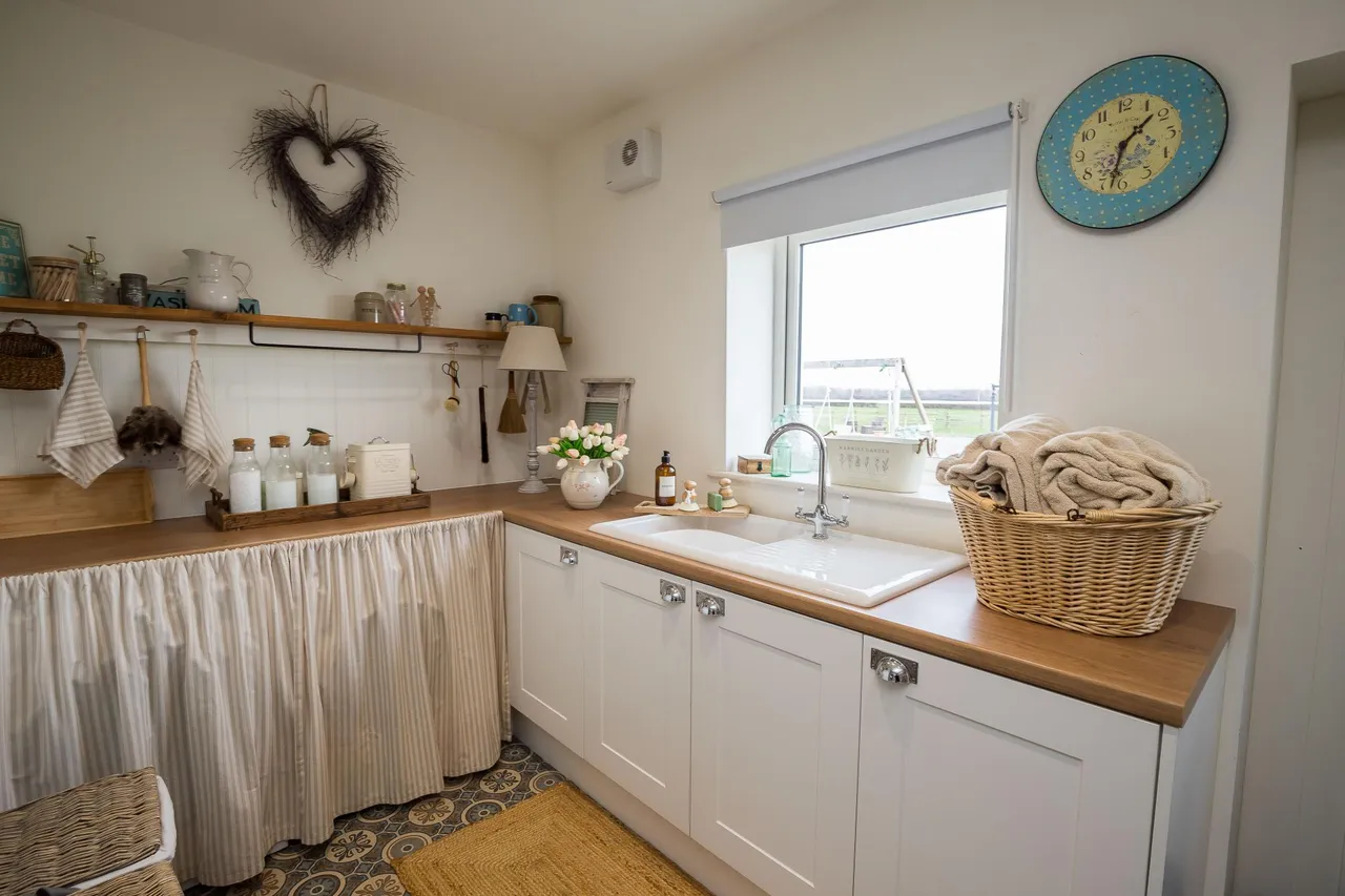 Lower Farm Road, Is-Y-coed, LL13, photo 11