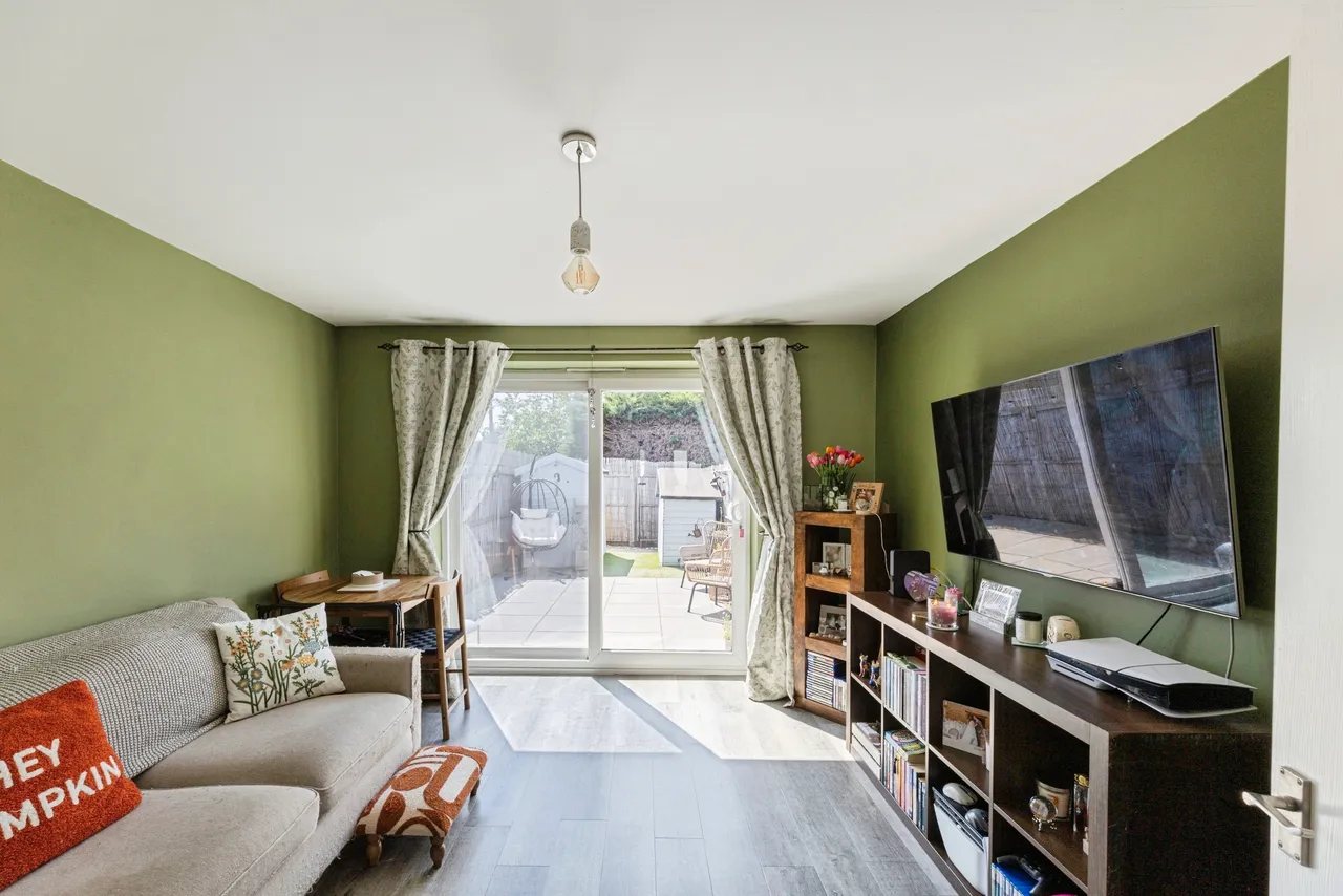Stoneleigh Drive, Carterton, OX18, photo 4