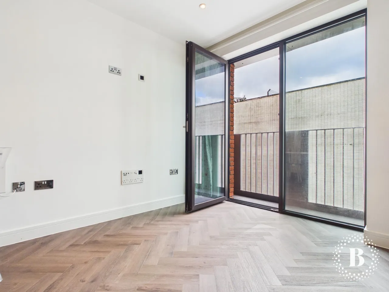 Cross Burgess Street, Sheffield, S1, photo 11